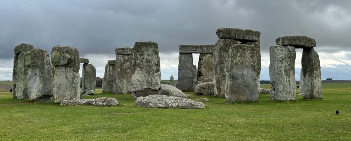 Stonehenge, un mystère dévoilé : découvrez l'origine inattendue de ses mégalithes !
