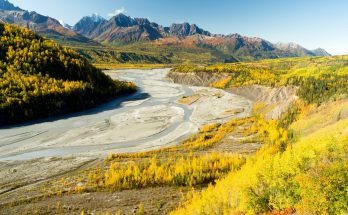 Le mystère des rivières orangées de l'Alaska