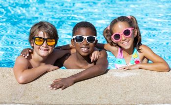 enfants piscine été